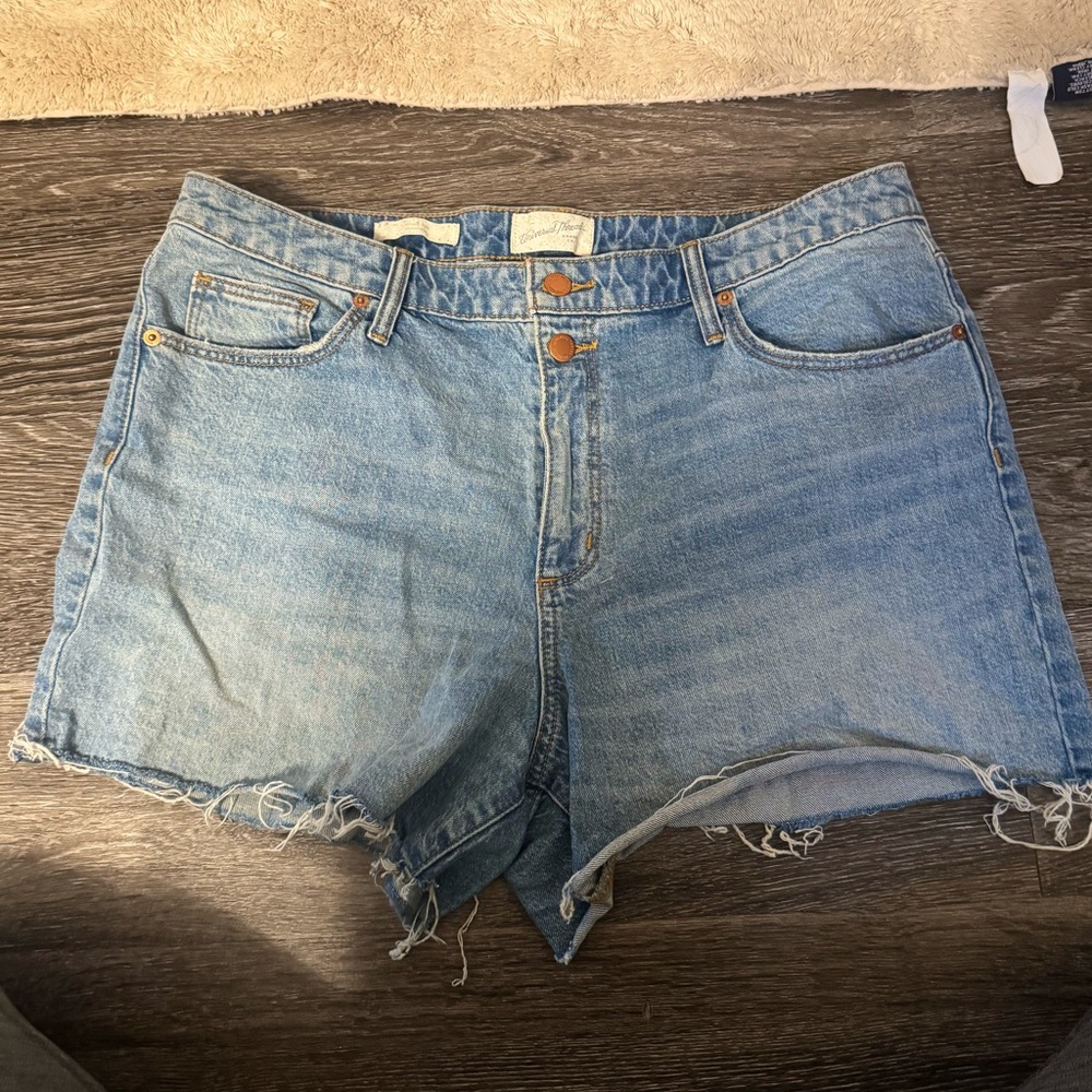 Vintage Mom denim shorts